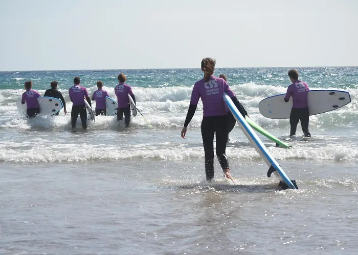 Surf House & Surf School *