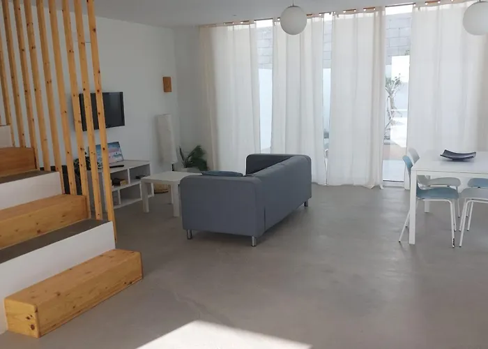 ホステル Surf House & Surf School コラレホ