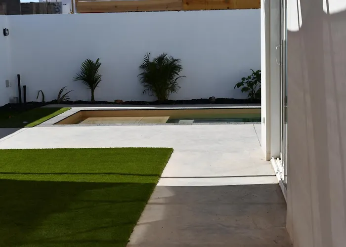 Surf House & Surf School Corralejo