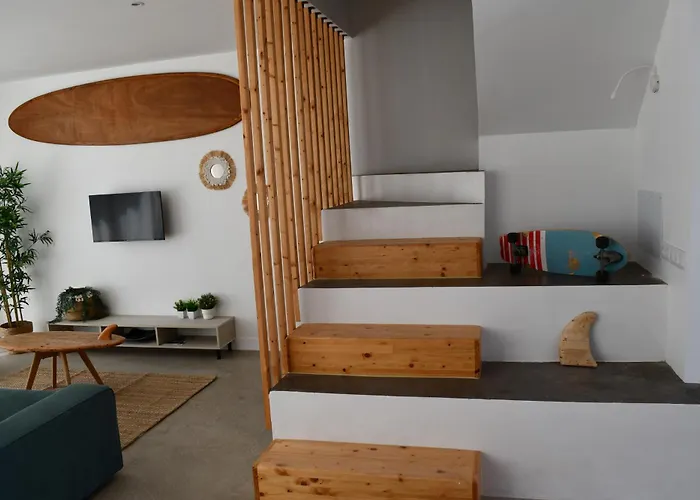 Hostal Surf House & Surf School