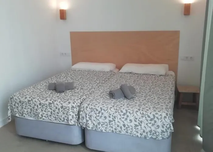 Hostal Surf House & Surf School